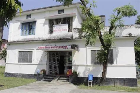 वर्षौंदेखि अलपत्र १५ सडकका ठेक्का तोडियो